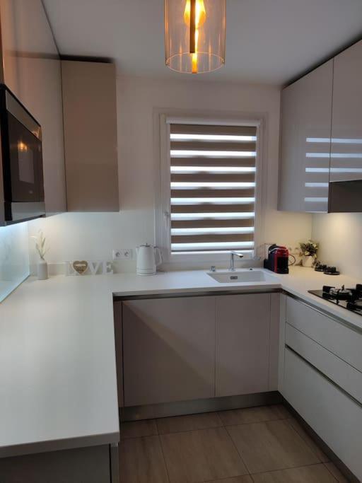 Apartamento App 5 Pers, Parking, 3Mn Rer A, 40 Mn Du Centre De Paris, Cergy Le Haut Exterior foto